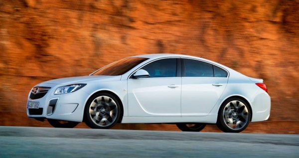 opel-insignia-opc-03.jpg