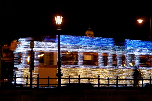 karacsonyiuv_001.jpg