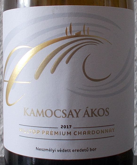 hilltopkamocsayakospremiumchardonnay2017.jpg