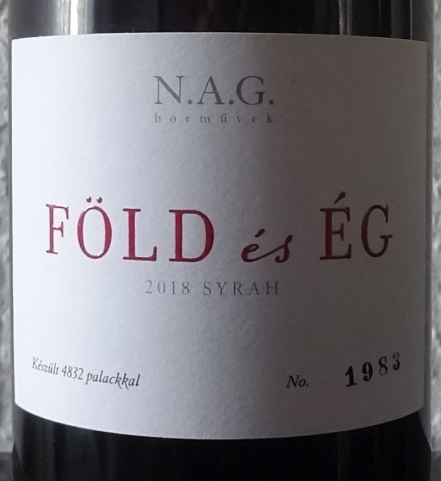 nagbormuvekfoldesegsyrah2018.jpg