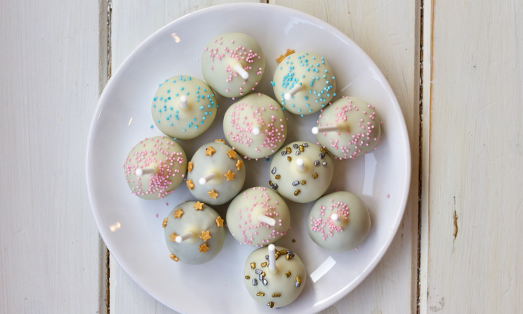 Ha sütit akarsz, van egy ötletünk! - Így készül a karácsonyi cake pop