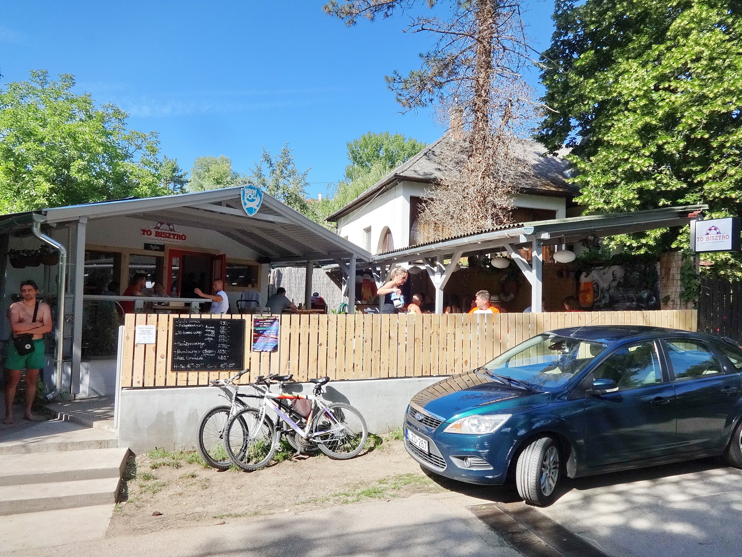Tó bisztró gasztro mennyország karnyújtásnyira a fÅvárostól ...