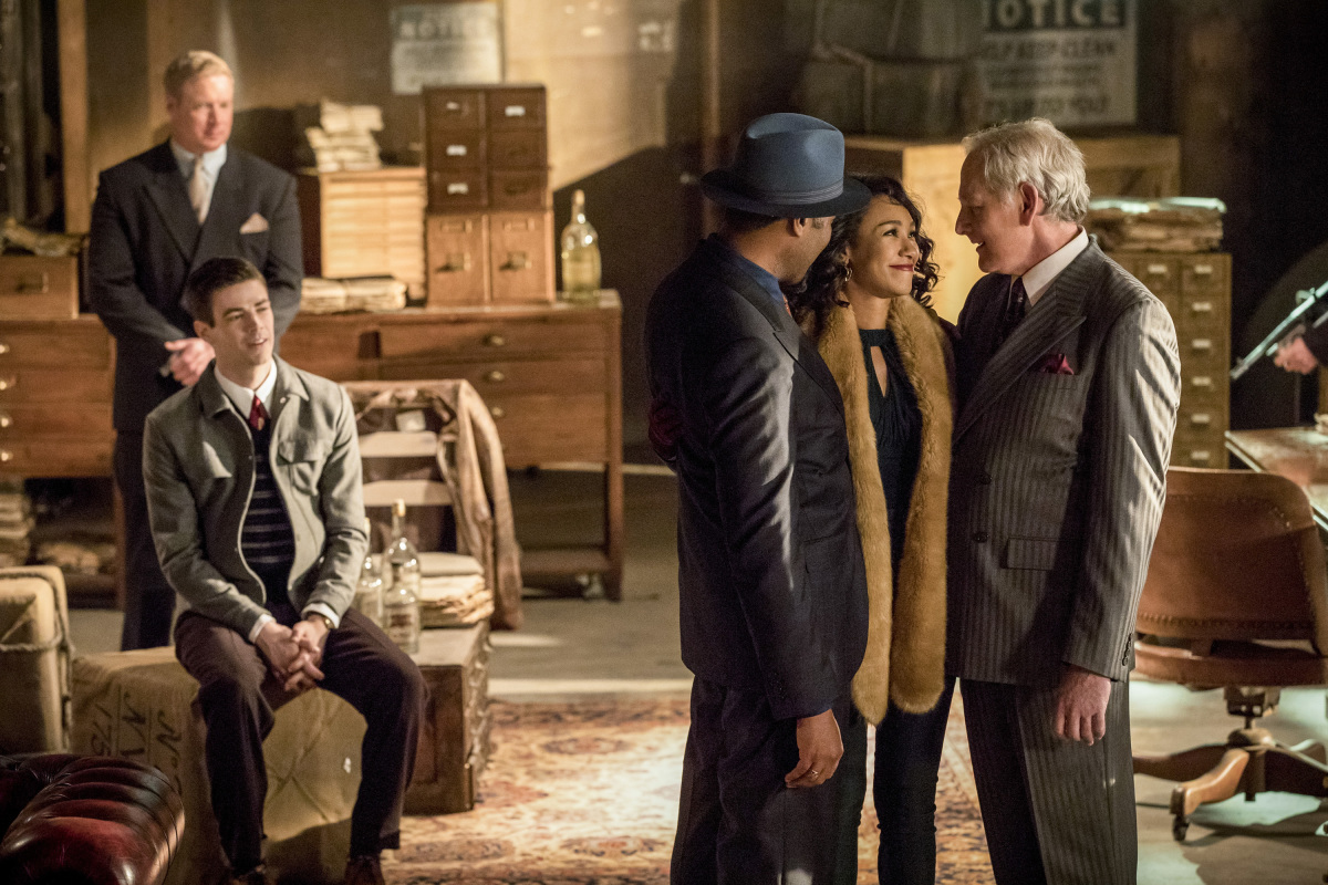 The Flash -- ‘Duet‘ -- FLA317c_0297b.jpg -- Pictured (L-R): Grant Gustin as Barry Allen, Jesse L. Martin as Detective Joe West, Candice Patton as Iris West and Victor Garber as Professor Martin Stein -- Photo: Jack Rowand/The CW -- ÃÂ© 2017 The CW Network, LLC. All rights reserved.