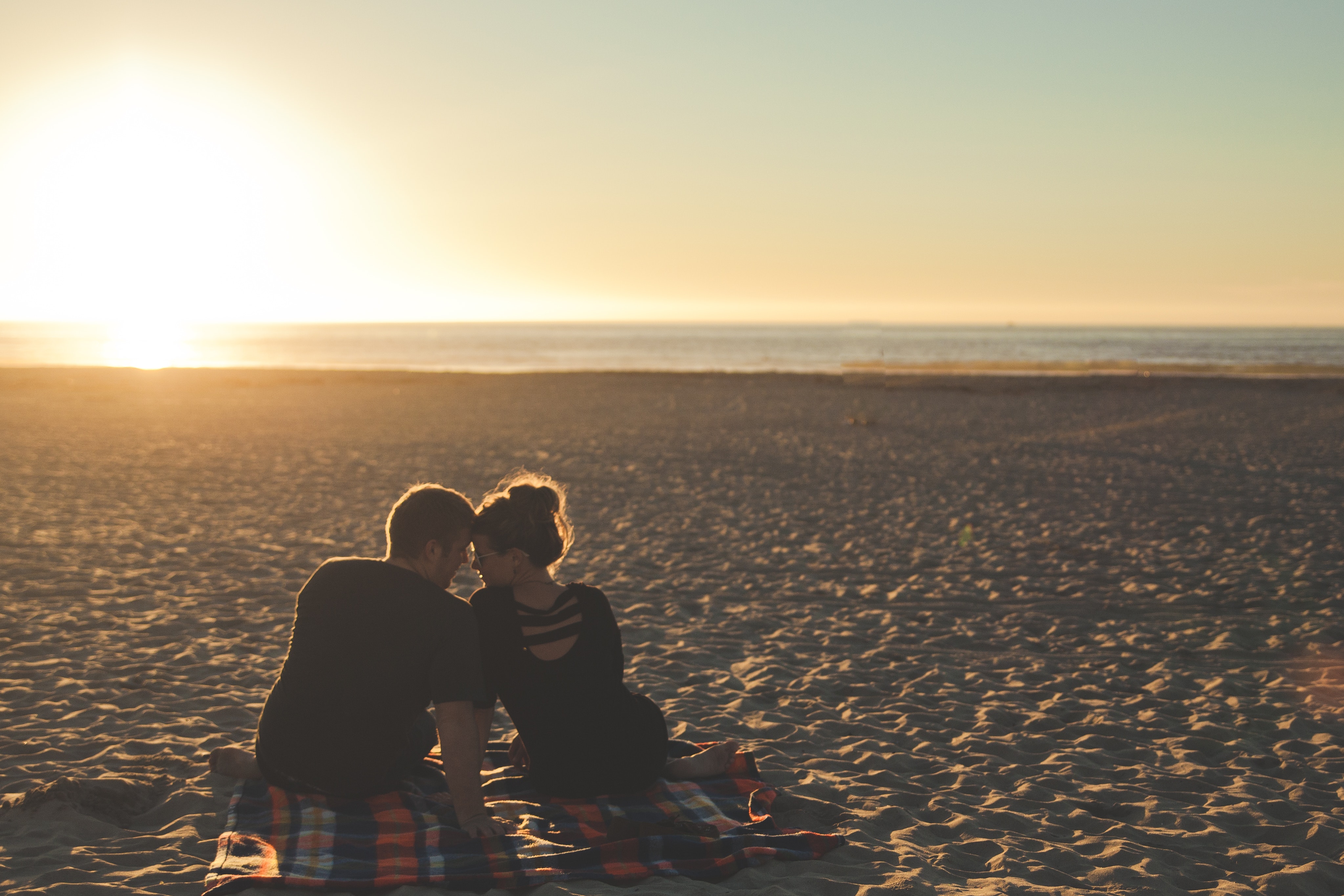 sunset-beach-couple-love-58572.jpg