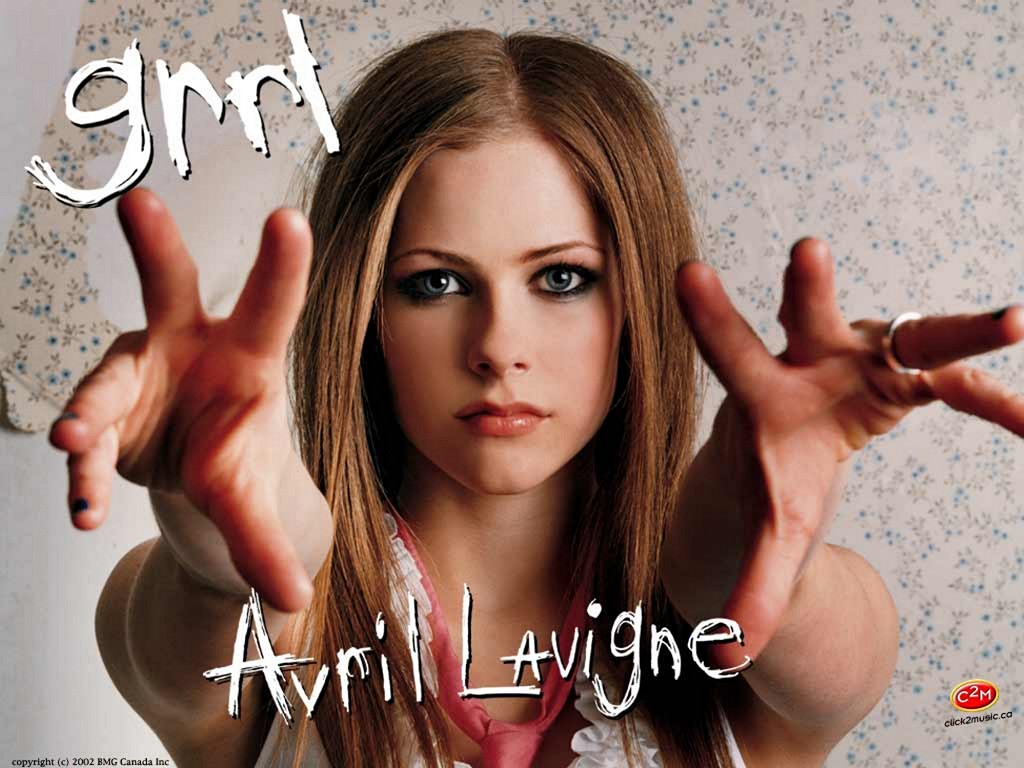 http://m.blog.hu/en/enwok/image/Avril_Lavigne.jpg