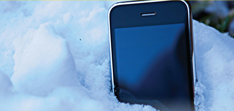 phone-in-snow.png