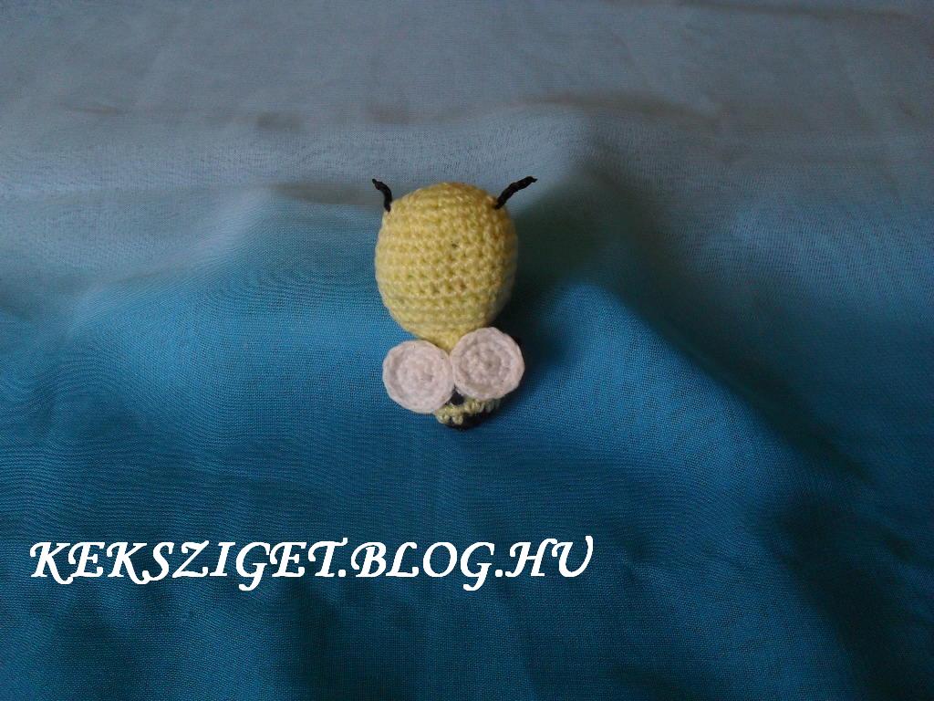 Horgolt Amigurumi Méhecske leírása KÉK Sziget