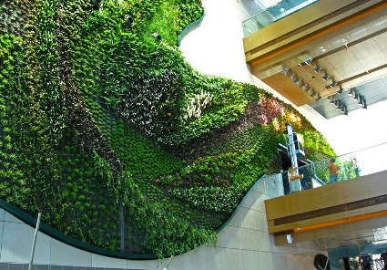 icon_hotel_hong_kong_polytechnic_university_vertical-wall-garden.jpg