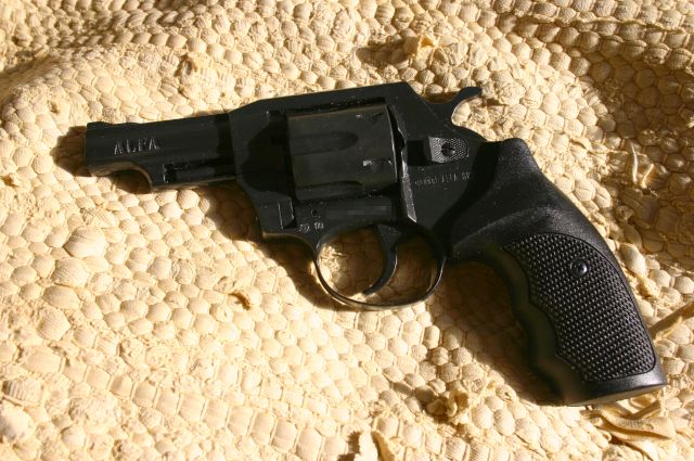 Alfa Revolver