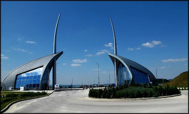 A Korda Filmpark bejárata