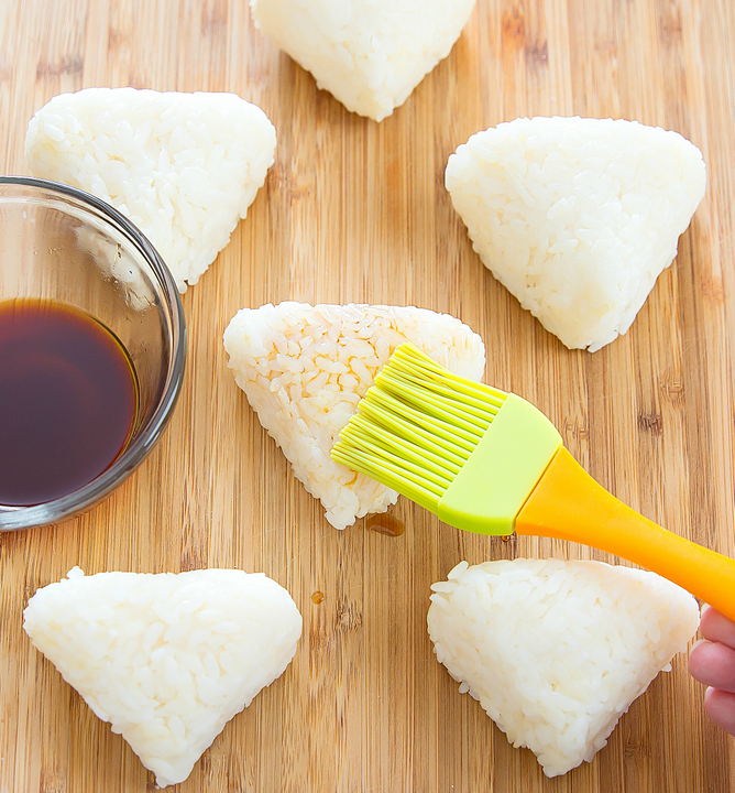 grilled-rice-balls-2a.jpg