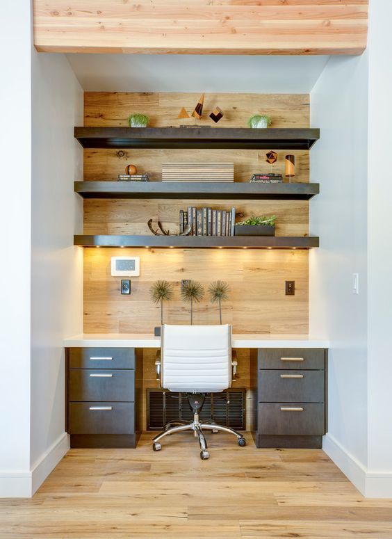 18-tiny-office-space.jpg
