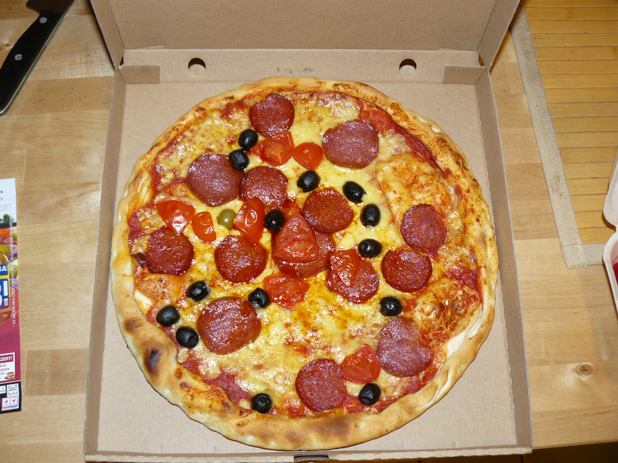 Pizza.Futár Diavolo pizza ( 32 cm ) Mit ettem ma