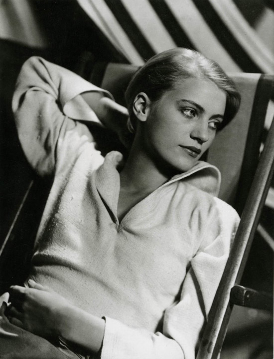 lee-miller-by-george-hoyningen-huene-1932.jpg