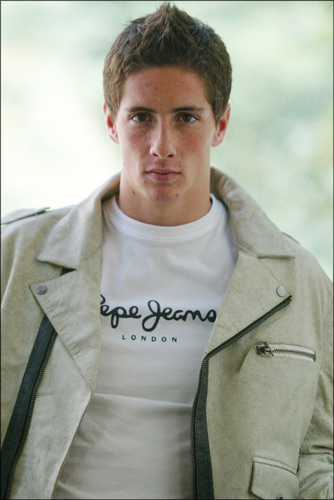 48b79800_fernando-torres-with-brown-hair.jpg