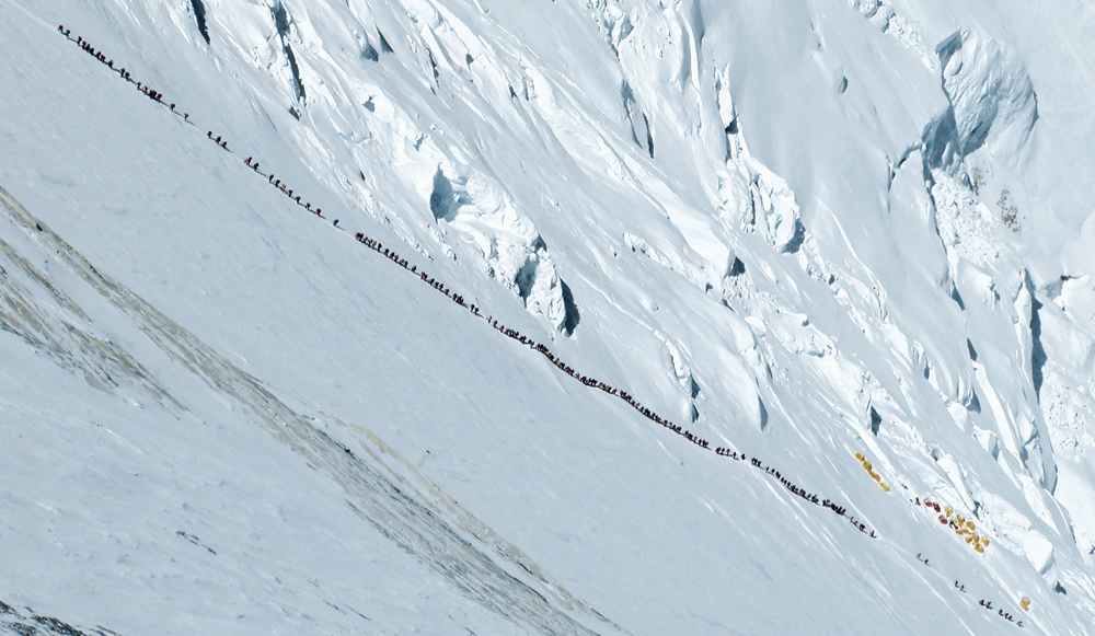 Miért ilyen magas a mount everest? pangea Nappali menetfény bekötése
