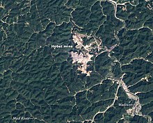 220px-hobet_mountaintop_mine_west_virginia_1984-09-18_cropped.jpg