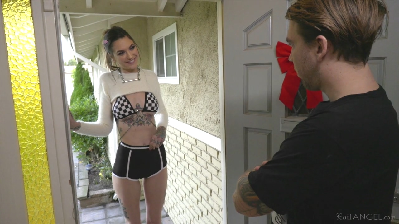 evilangel_hookup_hotshot_sex_tapes_volume_10_hd_mp4_20190807_090819_791.jpg