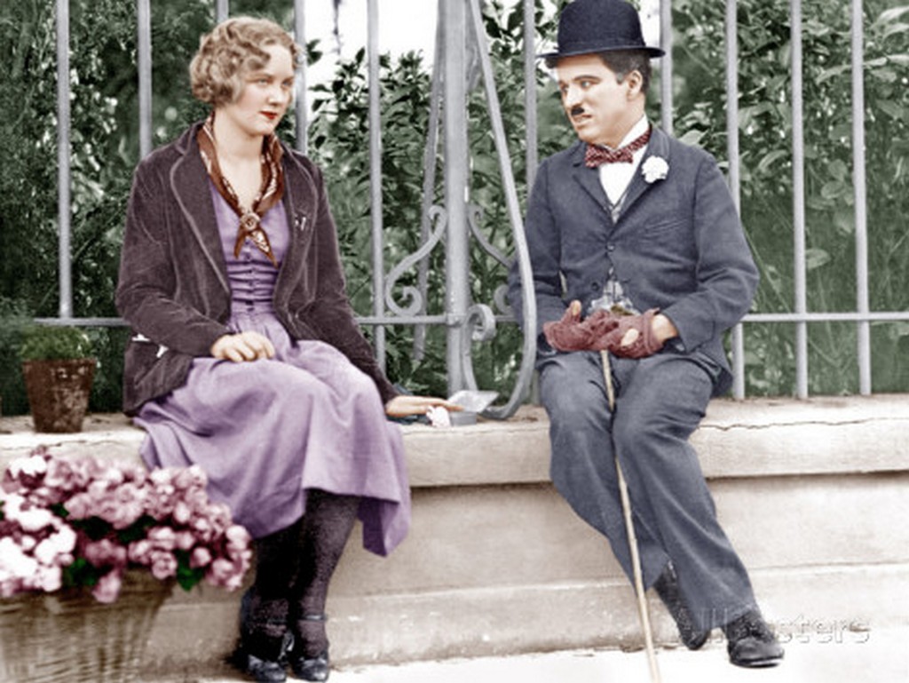 interesting_colorized_photos_of_charlie_chaplin_in_the_1910s-30s_2812_29.jpg