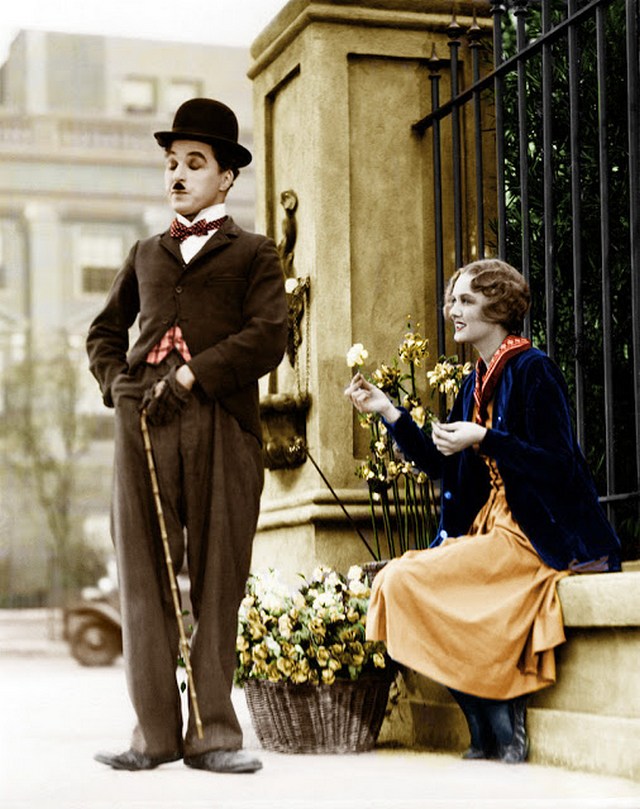 interesting_colorized_photos_of_charlie_chaplin_in_the_1910s-30s_285_29.jpg