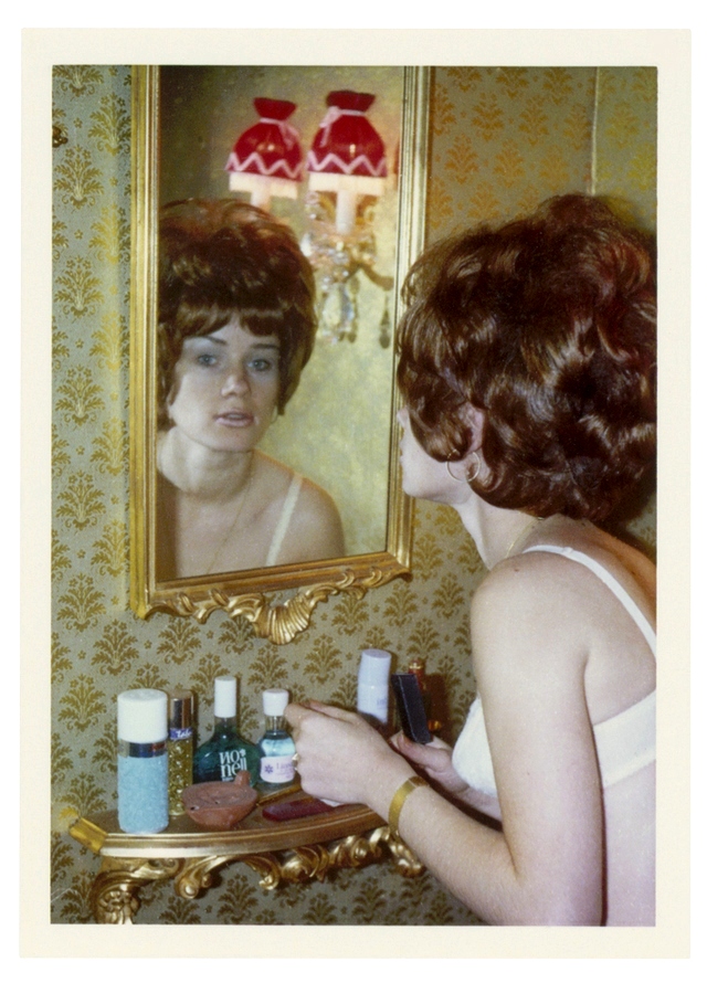 polaroid_prints_of_teen_girls_in_the_1970s_282_29.jpg