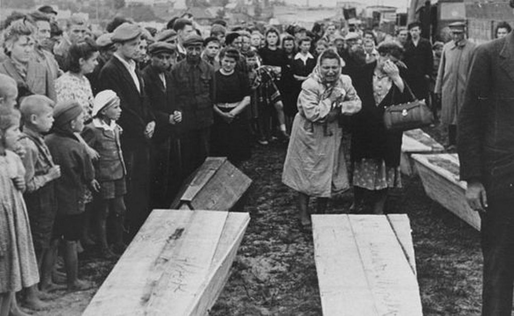 1946_a_lengyel_kielce_varosban_elkovetett_zsido_ellenes_pogrom_volt_europaban_a_legnagyobb_a_2_vh_utan_42_hazatert_holokauszt_tulelot_vertek_agyon_egy_felreertes_miatt.jpg