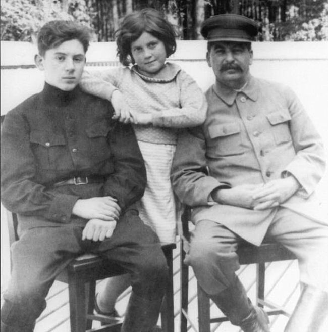 1934_joseph_stalin_with_his_two_children_vasily_and_svetlana.jpg