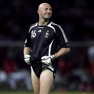  - fabien_barthez_short