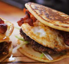 Hamburgert reggelire? Simán!