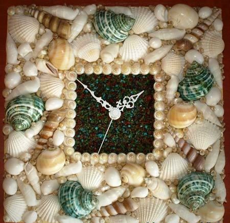 DIY-Wall-Clock-of-Shells_1.jpg