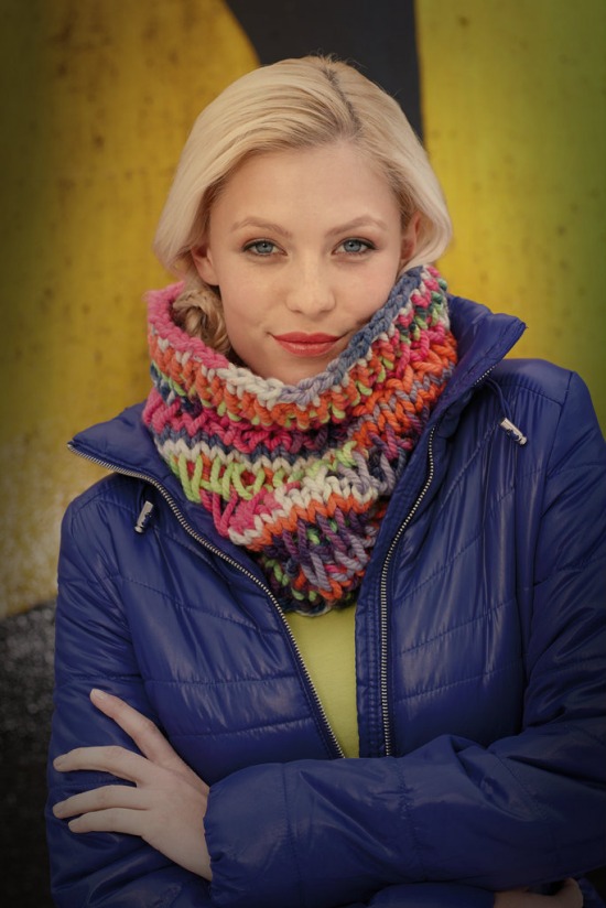 Bravo Big Color körsál fotó.jpg