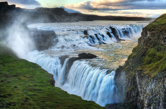 Gulfoss-vízesés.jpg