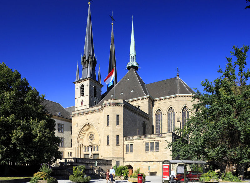Notre Dame katedrális Luxembourg.jpg