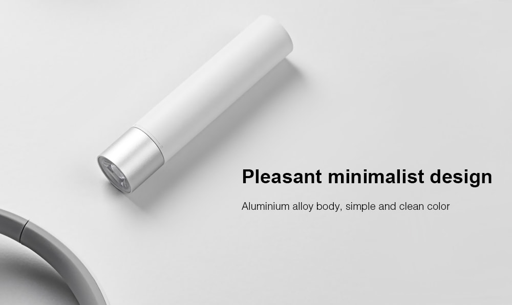 xiaomi_led_240lm_minimalist_portable_flashlight_1.jpg