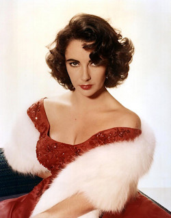 a_10_leghiresebb_szineszno_a_vilagon_elizabeth_taylor.jpg