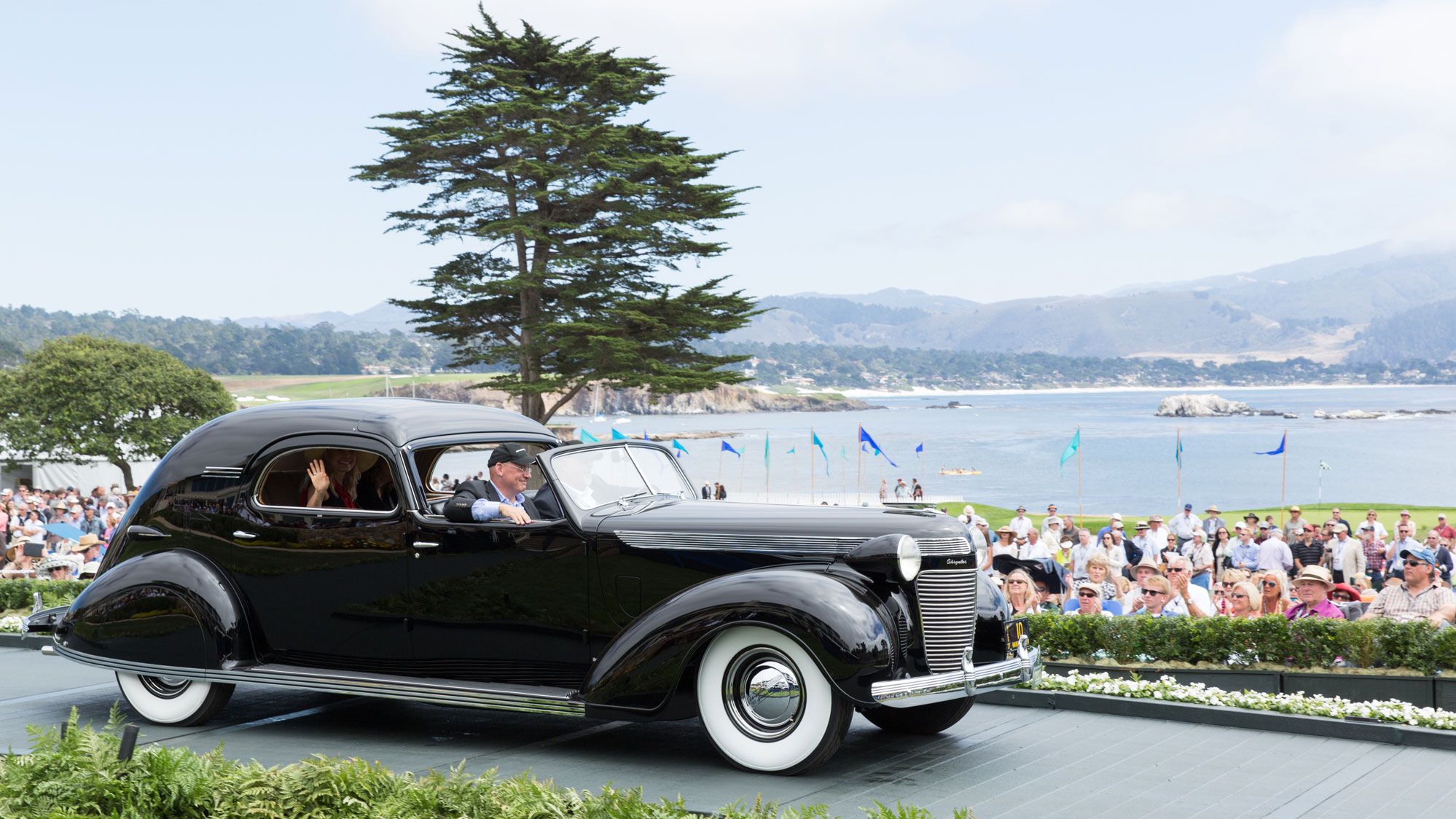 chrysler_c15_custom_imperial_lebaron_limousine_1937_for_mrs_chrysler_fvr.jpg