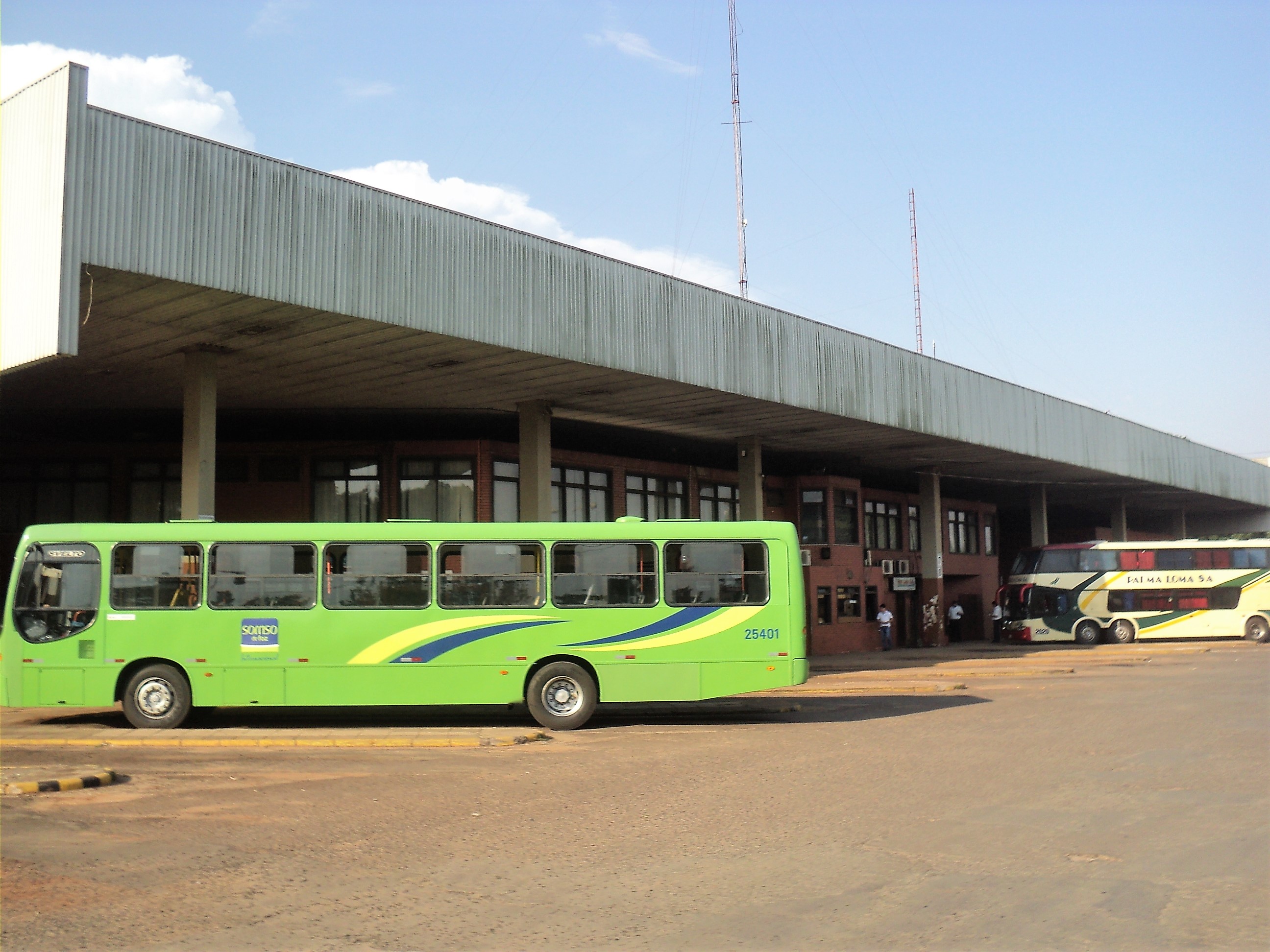 5_buszpalyaudvar_ciudad_del_este.JPG