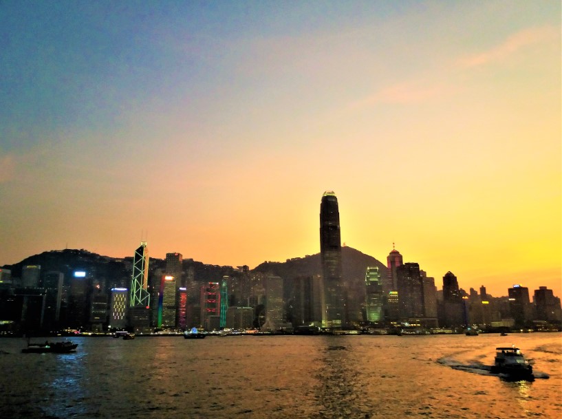 27_naplemente_hong_kong_city.jpg