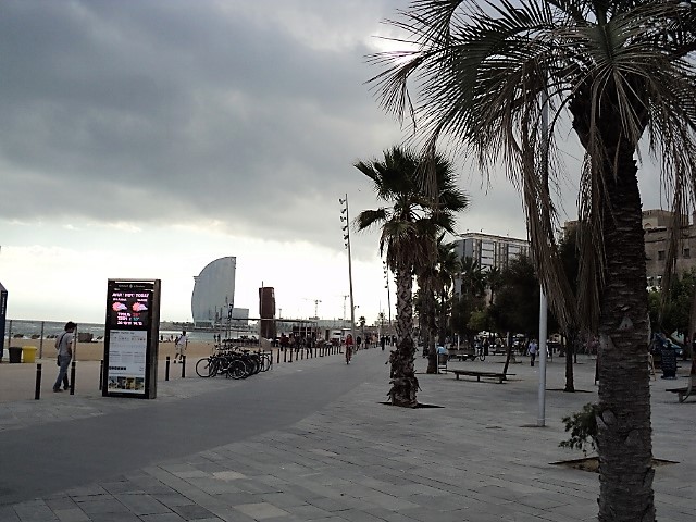 22_barcelona_barceloneta.JPG