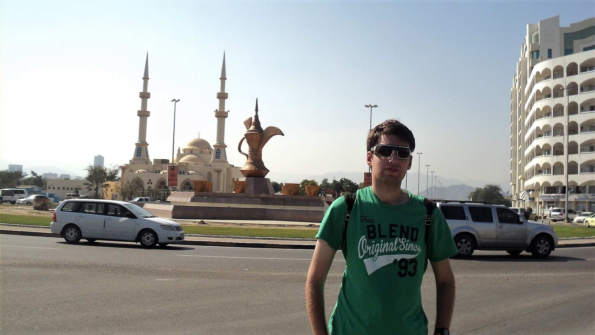 20_fujairah_masjid_mecset.JPG