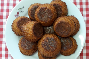 Paradicsomos, cukkinis muffin (sós)