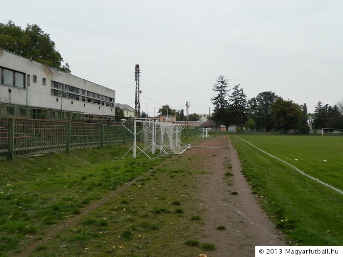 ground_1653_008_1.jpg