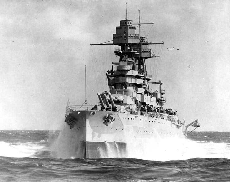 USS_Arizona_1930s.jpg
