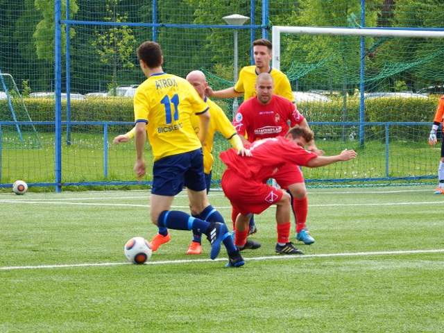 Visszavágás mintavédekezéssel és némi csontzenével: Bicskei TC-Martonvásár 2-0 (0-0)