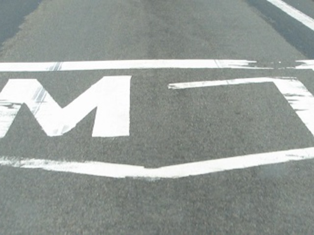 Szombat délelőtt sem úszta meg az M1-es baleset nélkül!