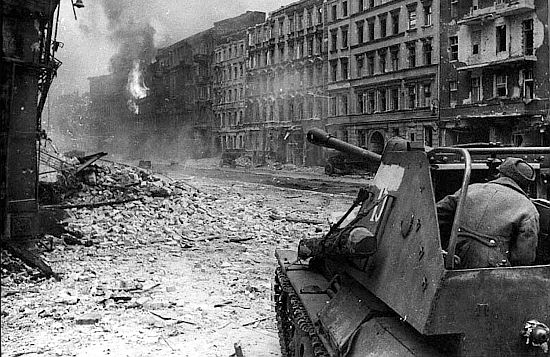 berlin1945-8.jpg