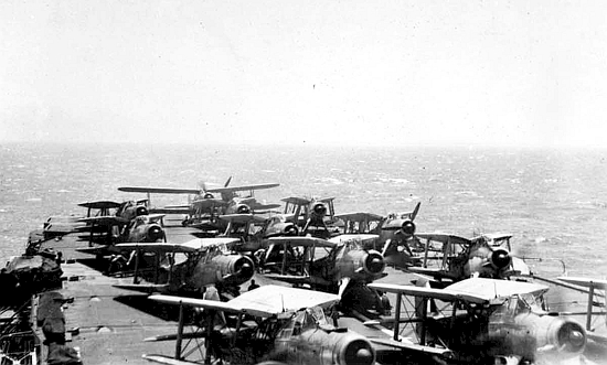 fairey-albacore-formidable.jpg