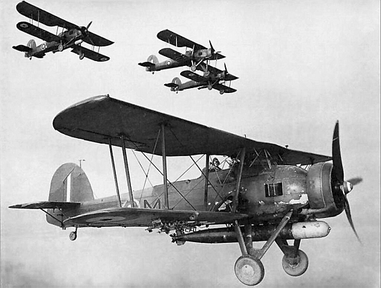 fairey_swordfish_torpedo.jpg