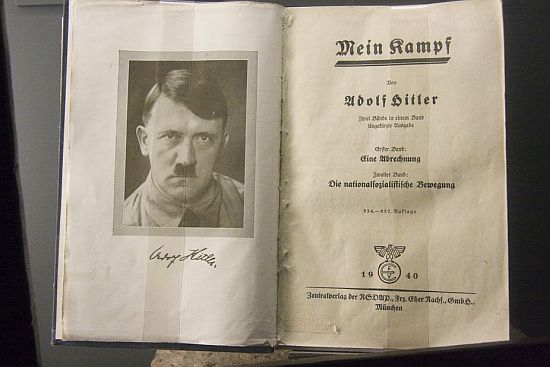 mein-kampf2.jpg