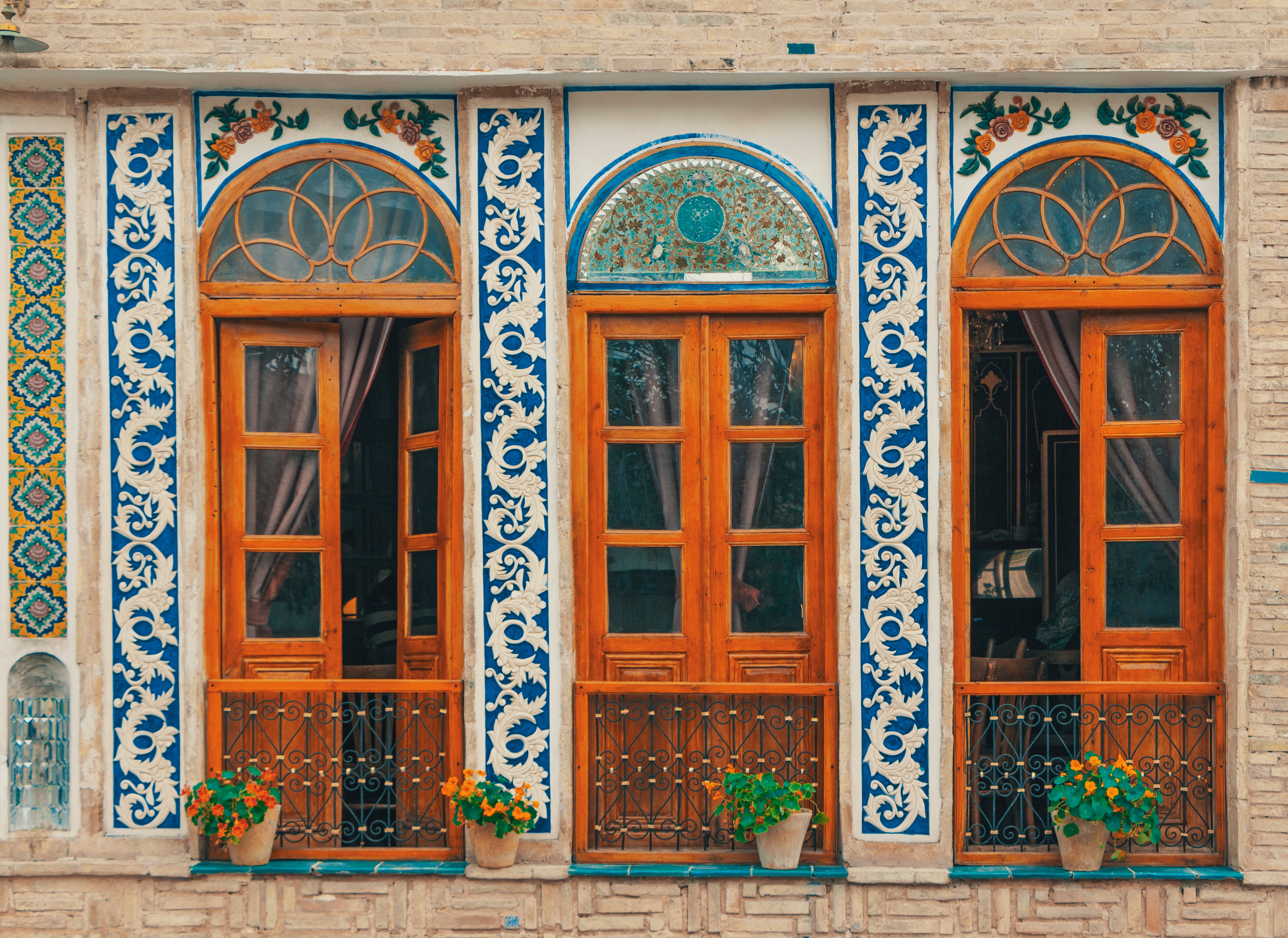 iman-soleimany-zadeh-1197939-unsplash.jpg